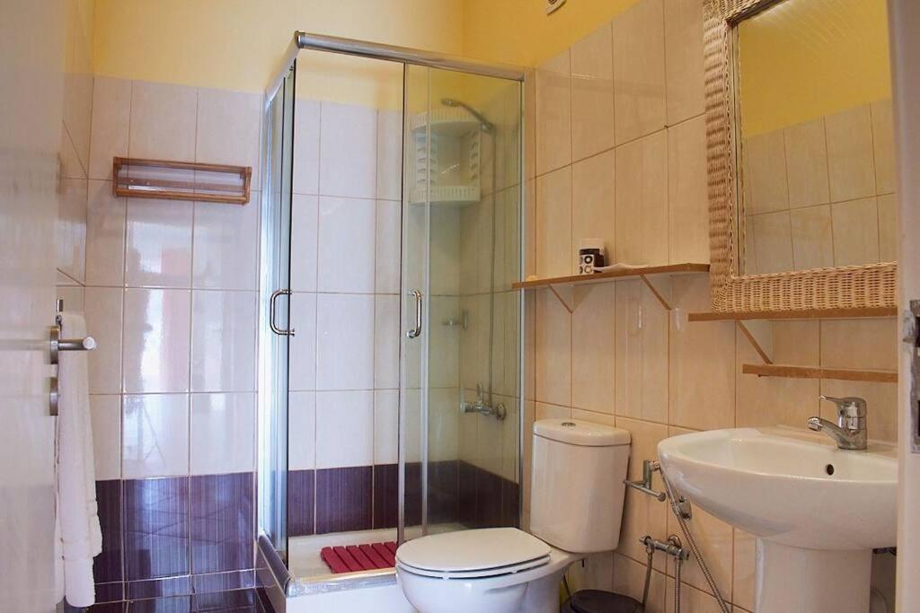 Апартаменты Santana - T2 Confortavel A 300 M Da Praia De Санта-Мария Экстерьер фото