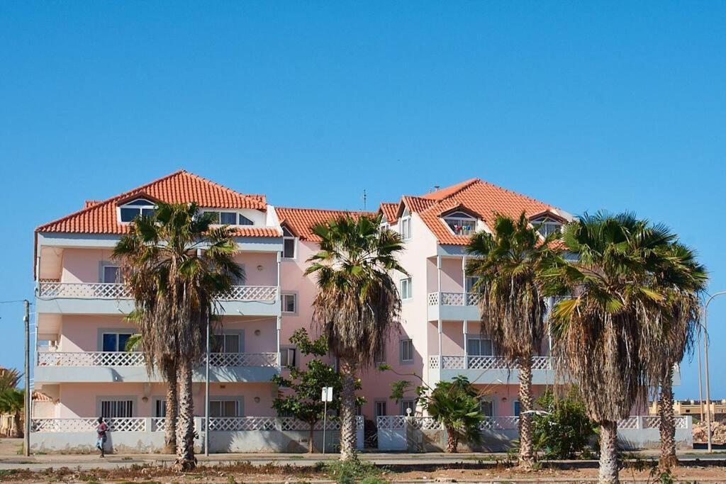 Апартаменты Santana - T2 Confortavel A 300 M Da Praia De Санта-Мария Экстерьер фото
